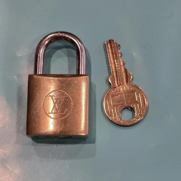 Louis Vuitton Gold Padlock with Key #224 - Picture 4 of 5